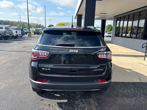 Used 2023 Jeep Compass Limited AWD/4WD image 8