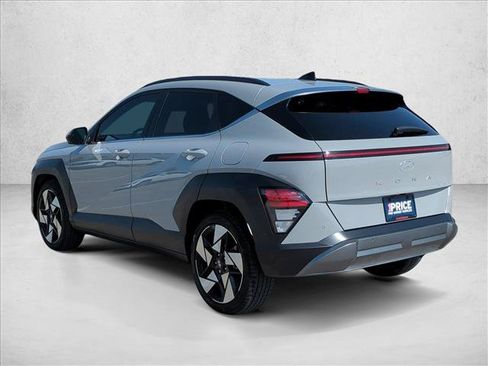 Used 2024 Hyundai Kona Limited FWD image 8