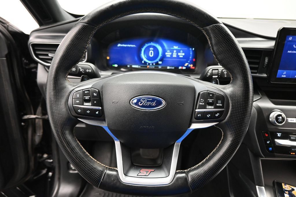 Used 2020 Ford Explorer ST AWD/4WD image 15