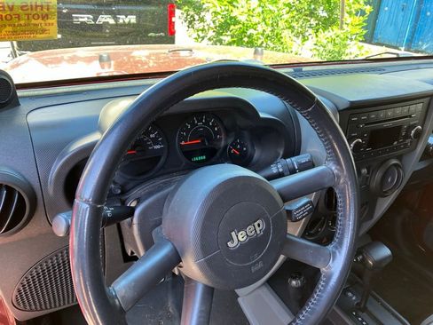 Used 2008 Jeep Wrangler X AWD/4WD image 8