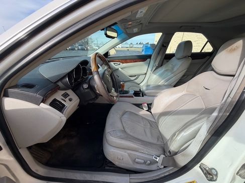 Used 2010 Cadillac CTS Luxury image 8