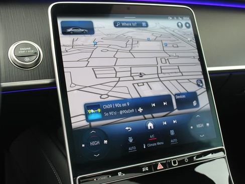 Used 2025 Mercedes-Benz S 580 4MATIC Sedan image 20