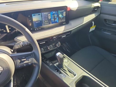 New 2026 Nissan Kicks S image 25