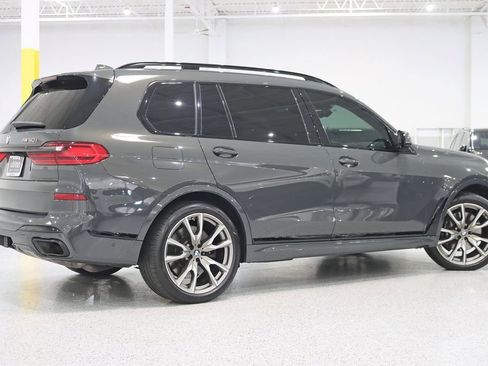 Used 2022 BMW X7 M50i AWD/4WD image 9