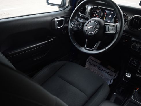 Used 2020 Jeep Wrangler Unlimited Sport S image 12