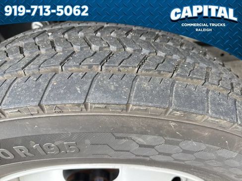 New 2026 Ford F550 4x4 Supercab Super Duty image 13