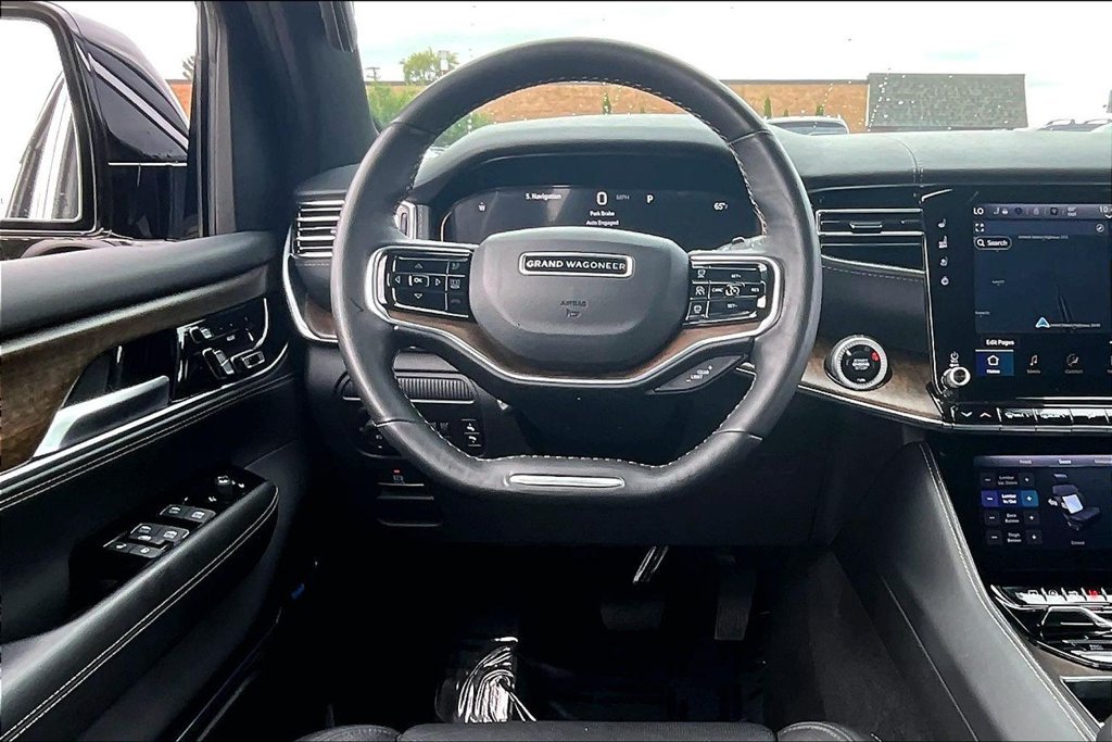 Used 2024 Jeep Grand Wagoneer Series I AWD/4WD image 17