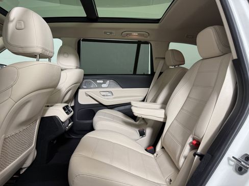 Used 2022 Mercedes-Benz GLS 450 4MATIC image 14