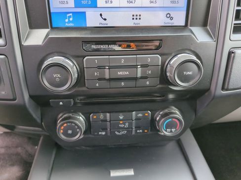 Used 2017 Ford F150 XL w/ Equipment Group 101A Mid RWD image 23