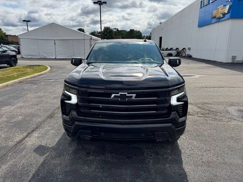 Used 2025 Chevrolet Silverado 1500 High Country w/ Midnight Edition AWD/4WD image 2