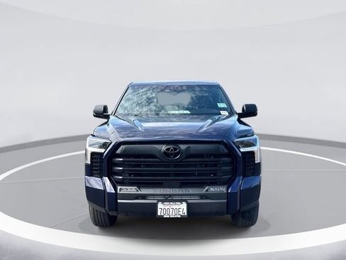Used 2025 Toyota Tundra SR5 w/ SR5 Convenience Package AWD/4WD image 2