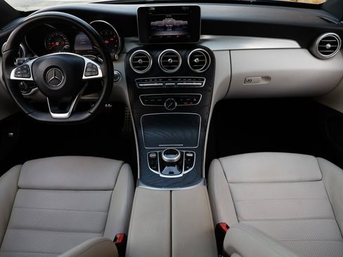 Used 2018 Mercedes-Benz C 300 Coupe image 2