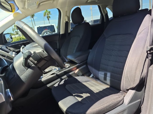 Used 2016 Ford Edge SEL AWD/4WD image 11