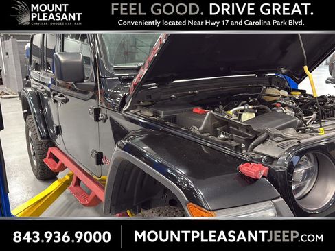 Used 2021 Jeep Wrangler Unlimited Rubicon AWD/4WD image 1