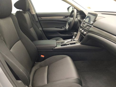 Used 2019 Honda Accord LX image 21