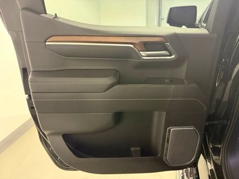 Used 2023 GMC Sierra 1500 Denali AWD/4WD image 25