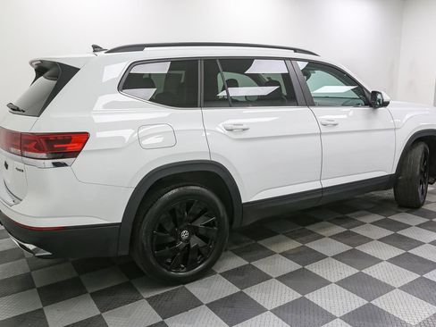 Certified 2024 Volkswagen Atlas SE AWD/4WD image 10
