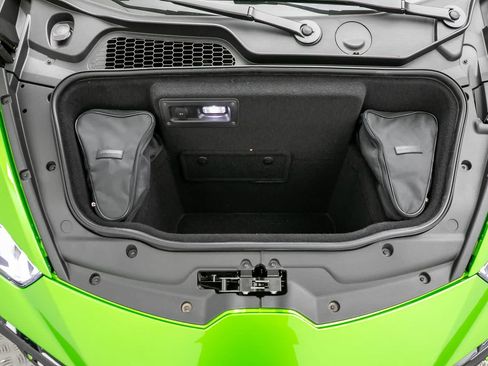 Used 2024 Lamborghini Huracan Tecnica RWD image 17