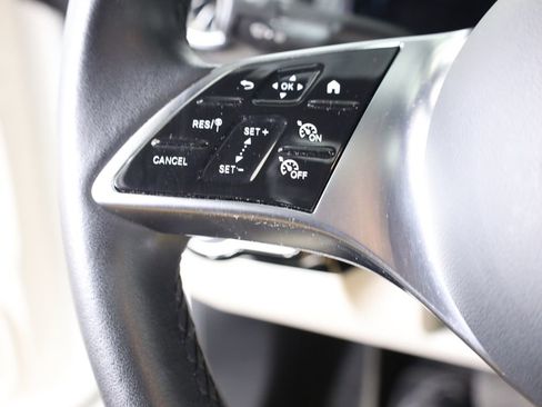 Certified 2025 Mercedes-Benz CLA 250 4MATIC image 13