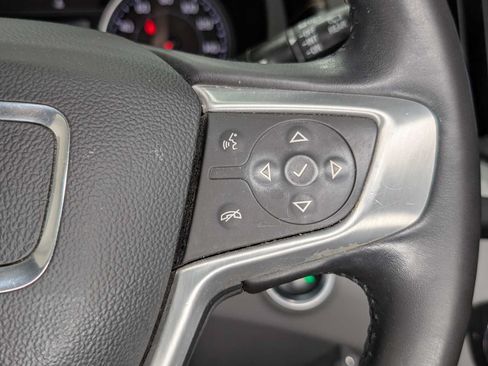 Used 2021 GMC Terrain SLT w/ Infotainment Package II AWD/4WD image 37
