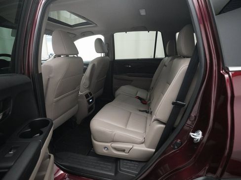 Used 2022 Honda Pilot Special Edition image 16