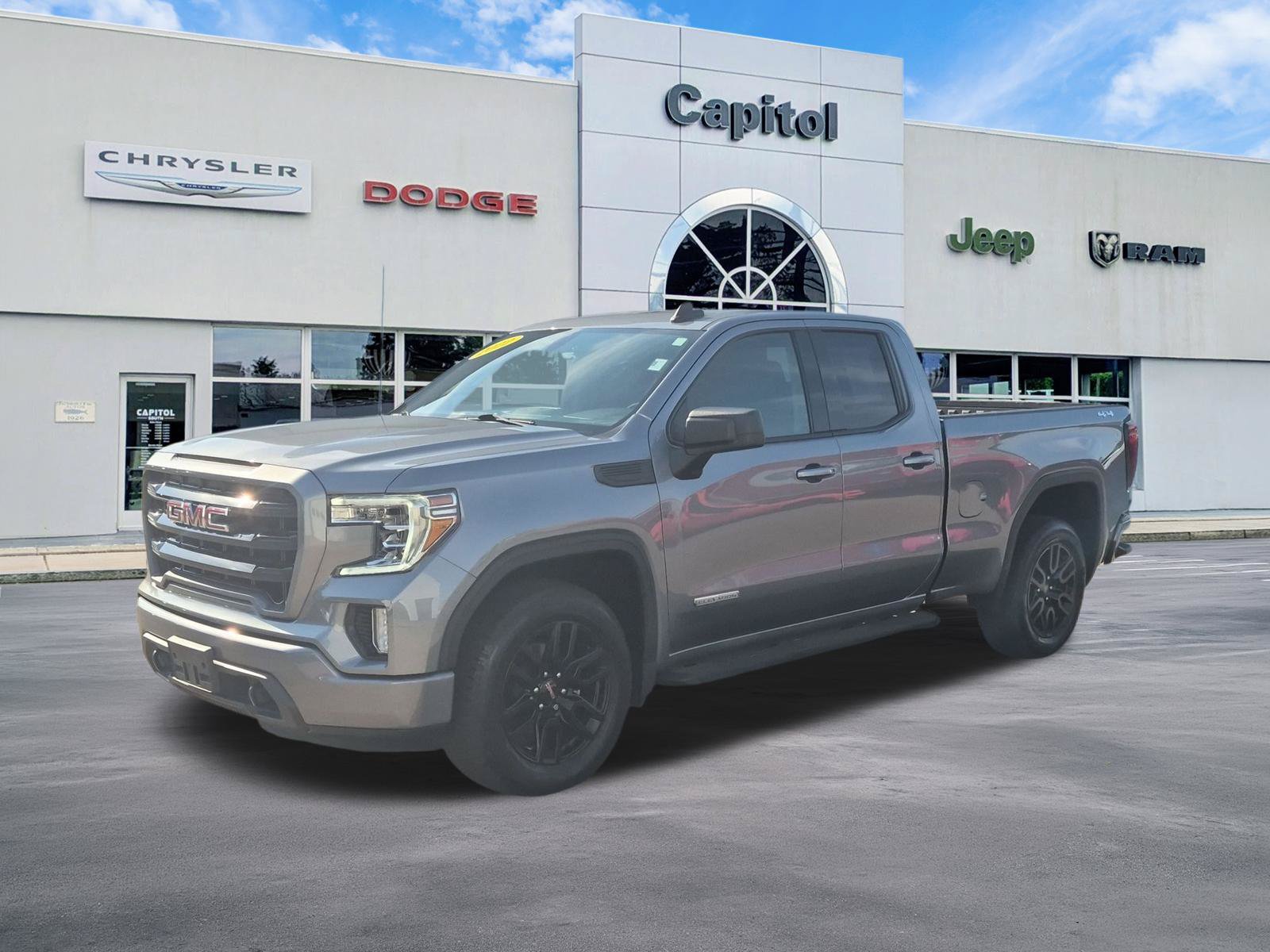 Used 2022 GMC Sierra 1500 Elevation AWD/4WD image 7