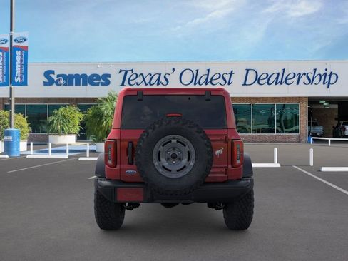 New 2025 Ford Bronco Badlands image 5