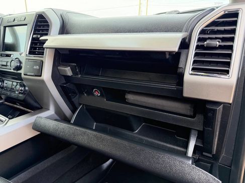 Used 2018 Ford F250 Lariat w/ Chrome Package image 61