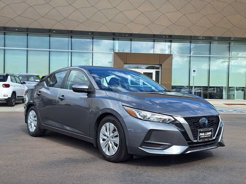 Used 2021 Nissan Sentra S FWD image 1