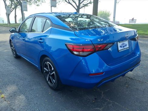 Used 2024 Nissan Sentra SV FWD image 5