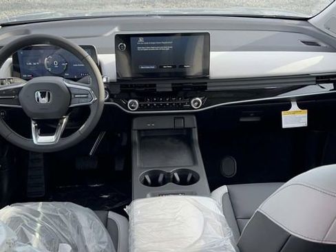 New 2026 Honda Prologue Touring image 12