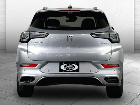 Used 2024 Buick Encore GX Avenir w/ Avenir Technology Package image 3