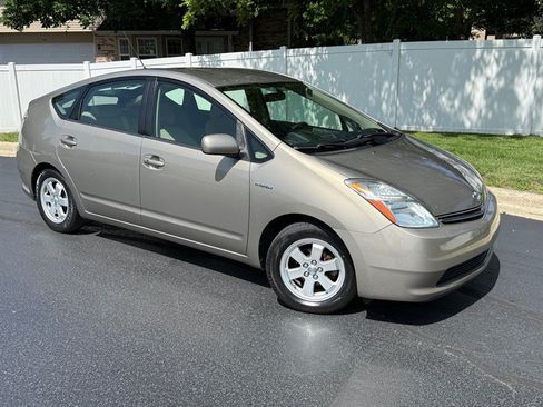 Used 2007 Toyota Prius FWD image 1