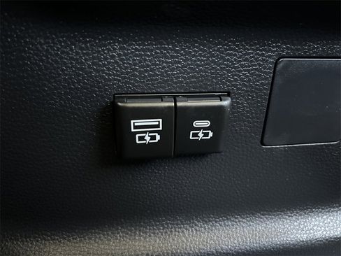 Used 2024 Toyota Tundra SR5 image 17