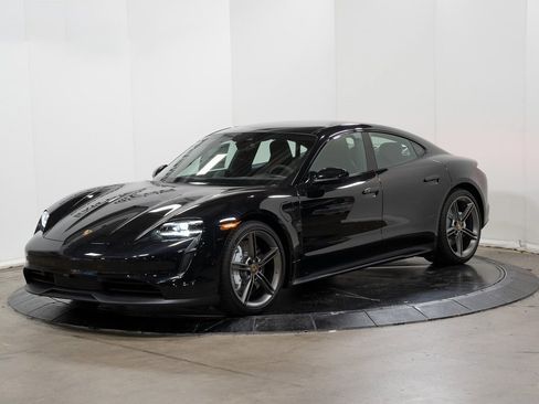 Used 2024 Porsche Taycan 4S image 1