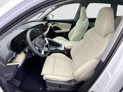 Certified 2025 Audi Q5 Premium Plus w/ Premium Plus AWD/4WD image 19