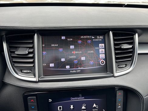 Used 2019 INFINITI QX50 Essential w/ Premium Heat Package image 19