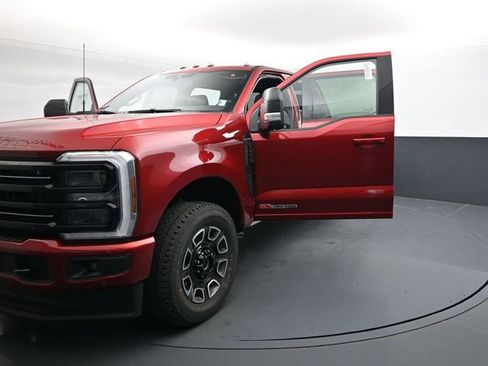 New 2026 Ford F250 Platinum image 51