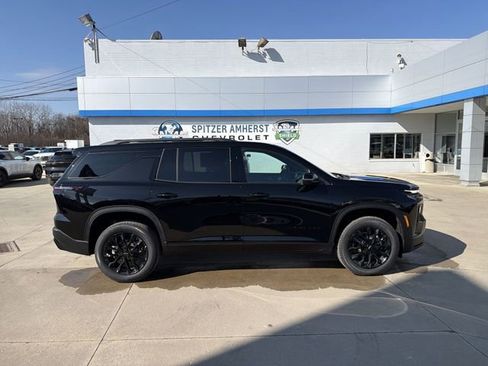 New 2026 Chevrolet Traverse LT w/ Midnight/Sport Edition image 10