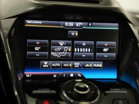 Used 2015 Ford Escape Titanium FWD image 24