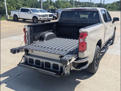 New 2026 Chevrolet Silverado 1500 RST w/ Z71 Off-Road Package AWD/4WD image 13