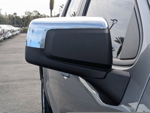 Used 2025 Chevrolet Silverado 1500 LT image 12