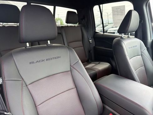 Used 2025 Honda Ridgeline Black Edition image 27