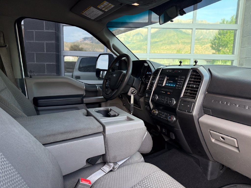 Used 2019 Ford F250 XLT w/ FX4 Off-Road Package AWD/4WD image 47