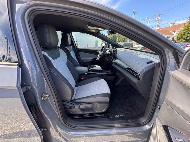 Certified 2025 Volkswagen ID.4 Pro AWD/4WD image 25