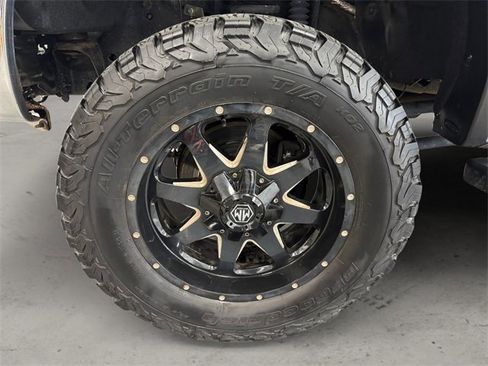 Used 2016 Ford F250 Lariat w/ Chrome Package image 14