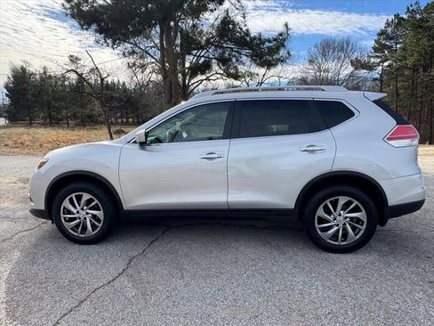 Used 2014 Nissan Rogue SL image 6