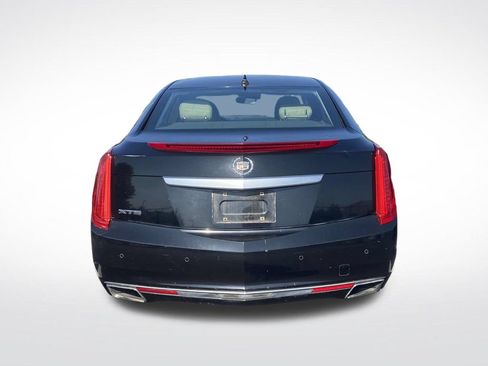 Used 2013 Cadillac XTS Premium FWD image 5