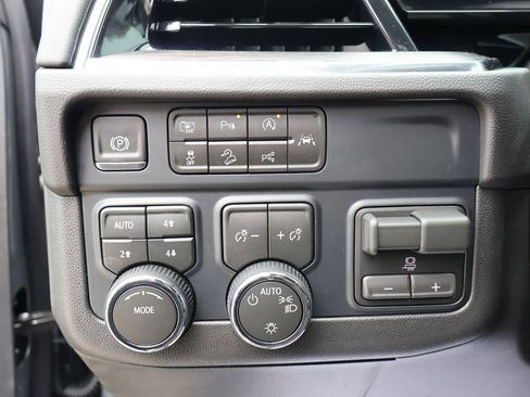 New 2026 Chevrolet Tahoe LS AWD/4WD image 13