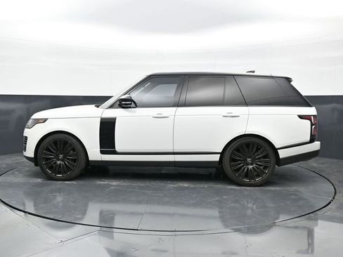 Used 2018 Land Rover Range Rover Supercharged AWD/4WD image 4